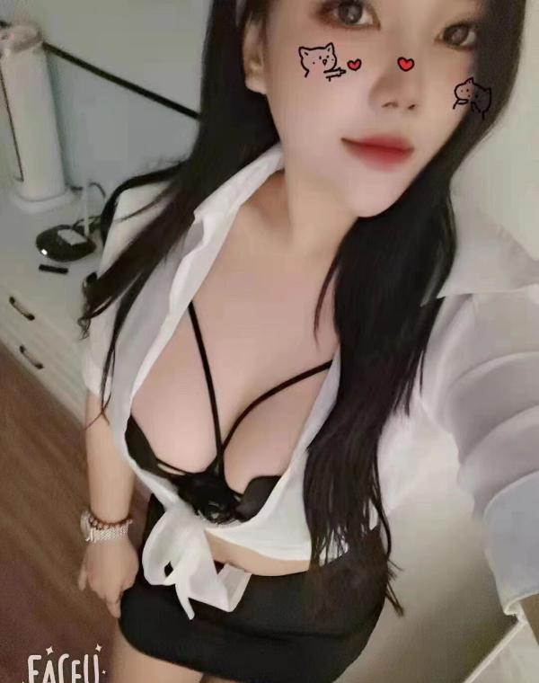 连云港 大奶妹猫猫